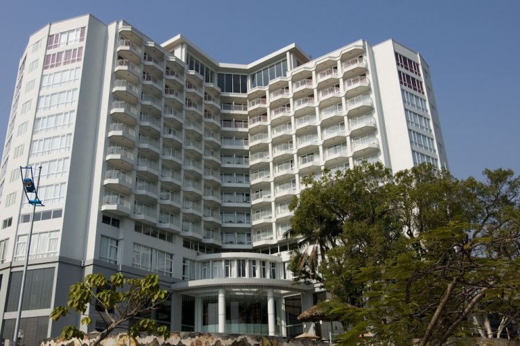 Novotel Ha Long Bay Hotel, Ha Long